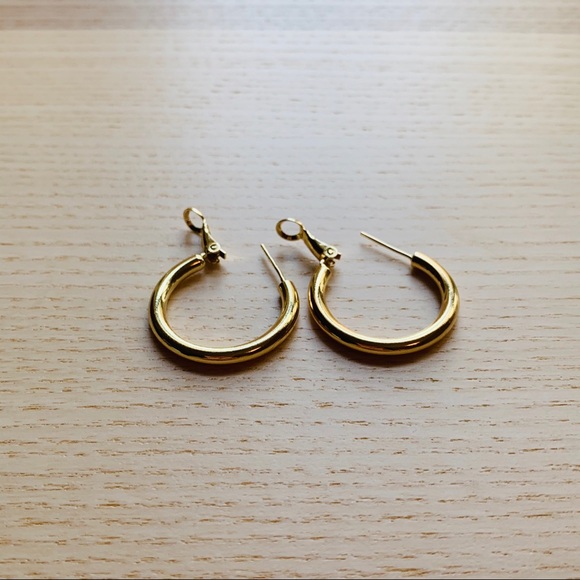 NINA 18K Gold Plated Hoop Earrings - Picture 5 of 5